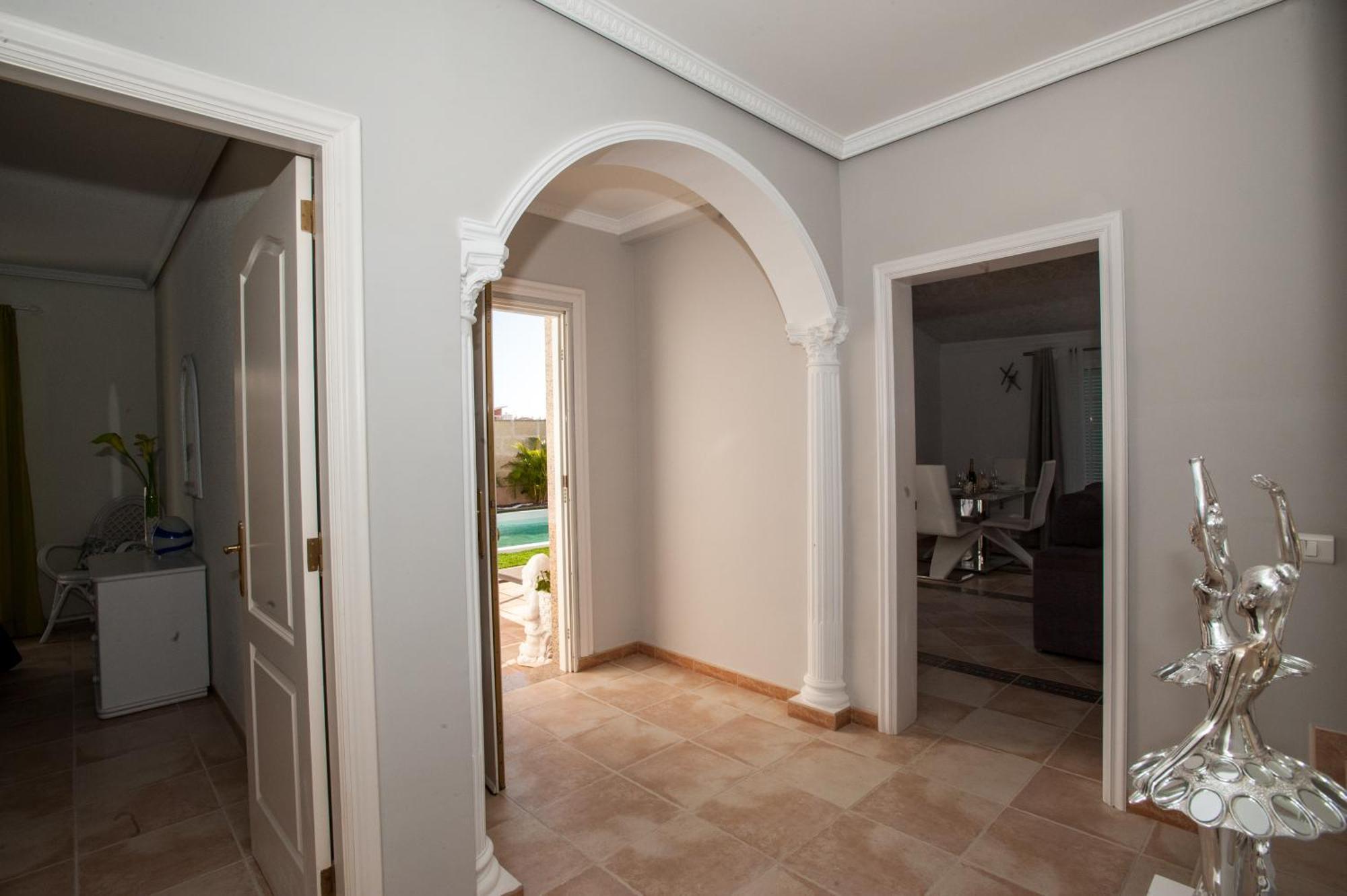Villa Vanesa Luxury Private Villa With A Heated Pool, 4 Bedrooms And 4 Bathrooms Costa Adeje  Exterior foto