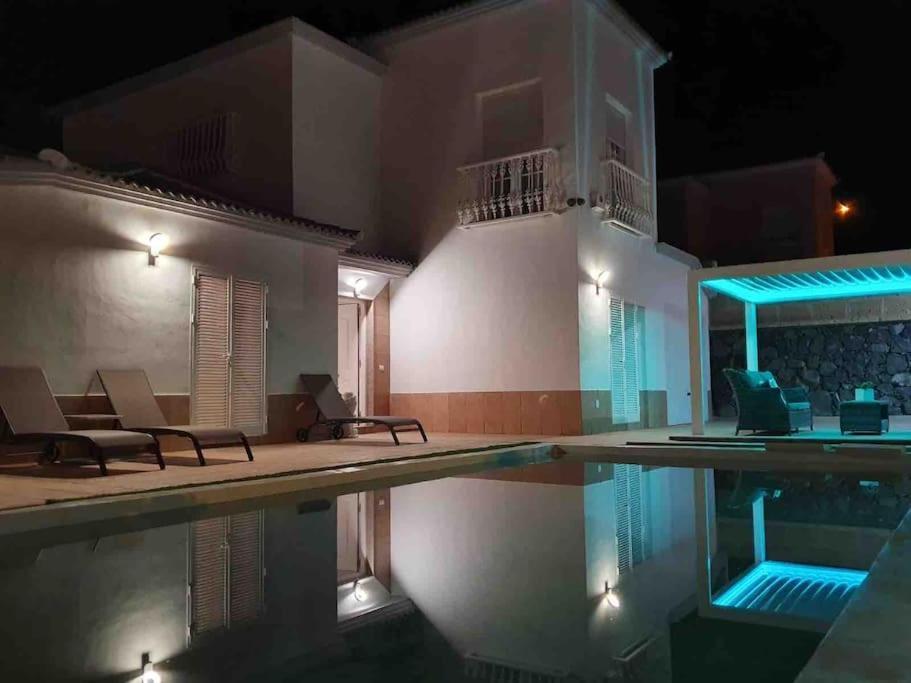 Villa Vanesa Luxury Private Villa With A Heated Pool, 4 Bedrooms And 4 Bathrooms Costa Adeje  Exterior foto